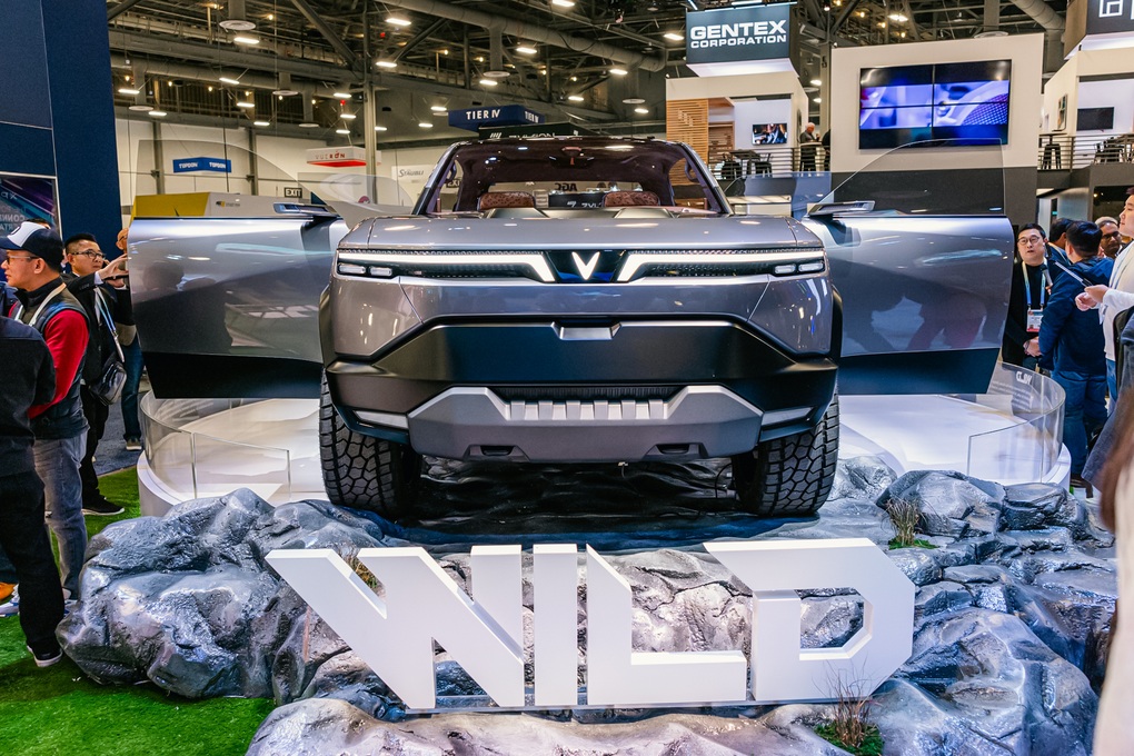 Soi chi tiết xe bán tải điện VinFast VF Wild vừa ra mắt trên đất Mỹ - 8